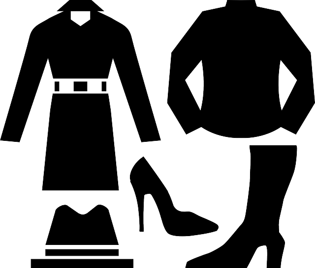 clothes-311745_640